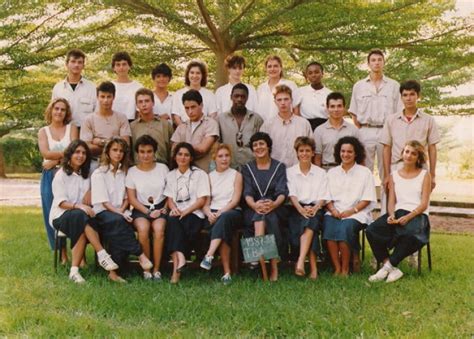 Photo De Classe Lycee Blaise Pascal Abidjan Terminale B1 De 1987 LYCEE