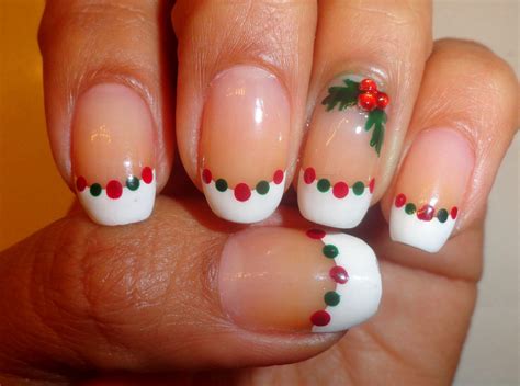 Holiday Gel Nails Christmas Simple