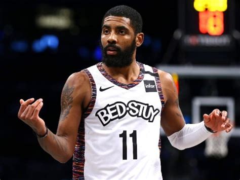 NBA Fines Brooklyn Nets Kyrie Irving 50 000 For Not Wearing Mask