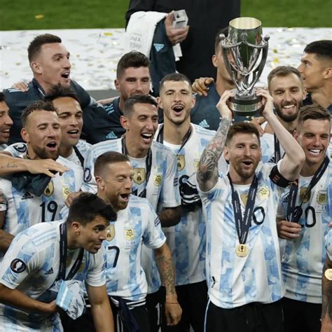 Argentina dio cátedra de fútbol y es campeón en Wembley el minuto a