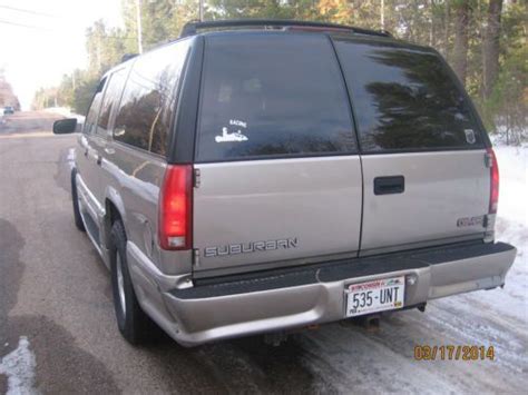 Buy Used 1998 Gmc Sony Limited Edition Suburban 1 Of 100 Made Shown