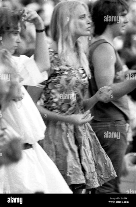 A Young Daryl Hannah Watches As Her Then Boyfriend Jackson Browne