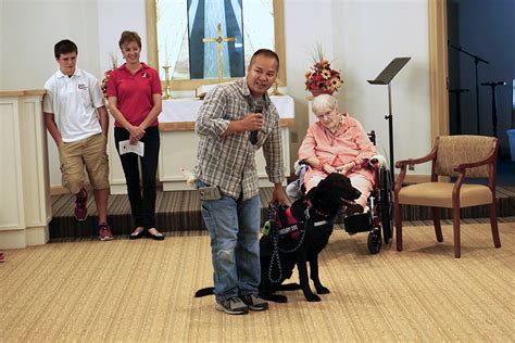 2016 Graduation Pets Helping People