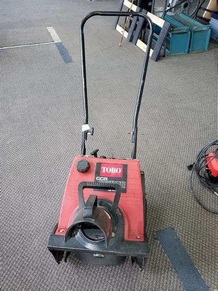 Toro Ccr Powerlite 3hp Gas Snow Blower Bid Assets Online Auctions