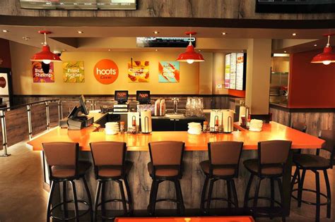 Hooters Opens First Fast Casual Hoots In Chicago Suburbs — Without The