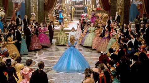 Friday Features: 'Cinderella (2015)' review | wfaa.com