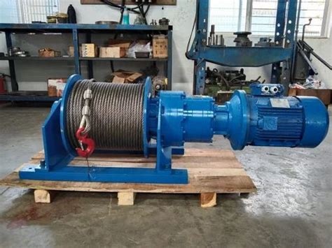 3 Ph Ac 1 Ton Electric Wire Rope Winch Machine 6 Feet 7 Feet Model