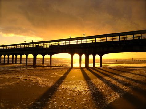 Boscombe Pier Sunset by 06footnerc on DeviantArt