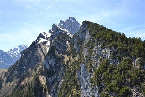 Blick hinüber zum Bärenstich und zum Rauti Fotos hikr org