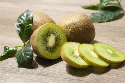 Manfaat Utama Kiwi Bagi Kesehatan Lengkap Dengan Kandungan Gizinya