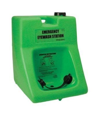 Fendall 32 000200 0000 Porta Stream II Emergency Eyewash With 180 Oz Saline