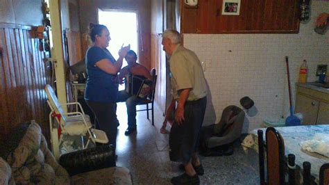 el abuelo santiagueño de 100 años bailando la mocha ahocada YouTube