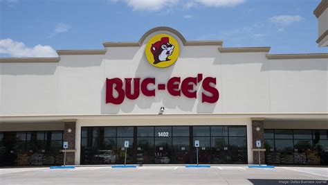 Buc-ee's could start construction of $60M Wisconsin store in 2024 ...