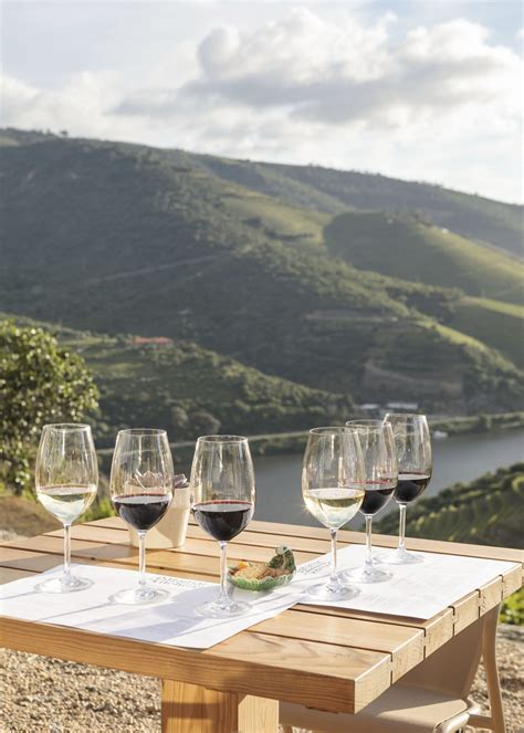 Quinta Nova De Nossa Senhora Do Carmo En Covas Do Douro Reserve Su Visita