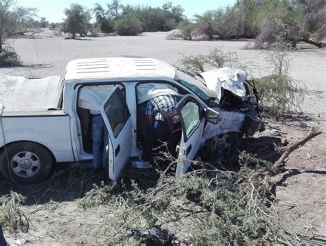 Dos Lesionados En El Volcamiento De Una Camioneta Cerca De La Tirana