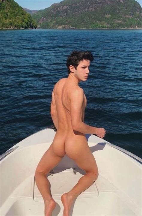 Shirtless Male Nude Beefcake Bare Butt Boating Bare Foot Hunk Photo X