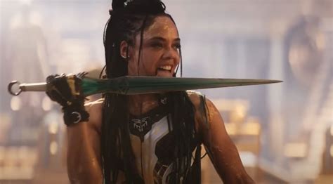 Is Valkyrie Gay In Thor Love And Thunder