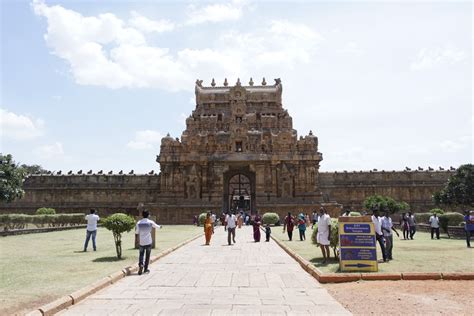 Brihadeeswarar Temple | The Brain Chamber