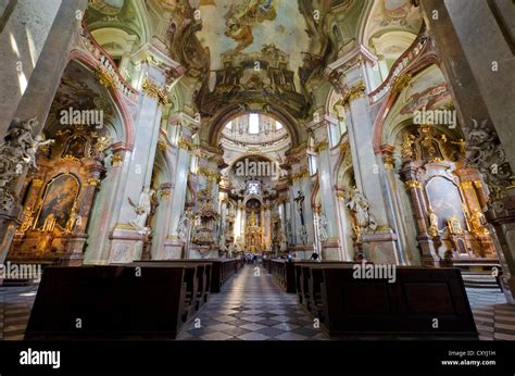 Interior and altar of St. Nicholas Orthodox church, Mala Strana, Prague ...