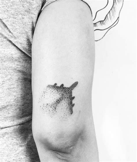 Airplane tattoo por @rfernandes_sketches | Airplane tattoos, Aviation ...