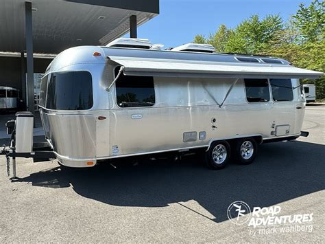 25 Ft Airstream Flying Cloud N2 Road Adventures By Mark Wahlberg