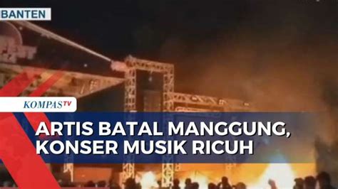 Kericuhan Konser Lentera Festival Penonton Ngamuk Hingga Bakar Panggung