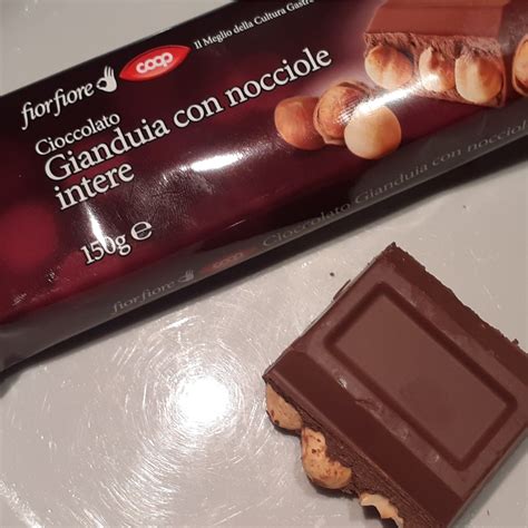 Coop Cioccolato Gianduia Con Nocciole Intere Reviews Abillion