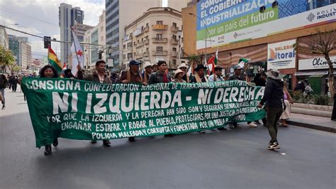 Marcha De Gremiales Llega A La Paz Y Anuncian Medidas De Presi N Contra