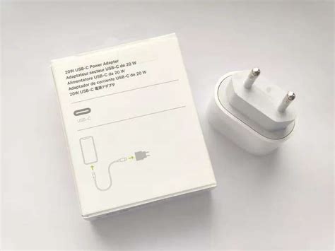 Сетевое зарядное устройство для быстрой зарядки Apple/Эпл, Type-C 20W ...