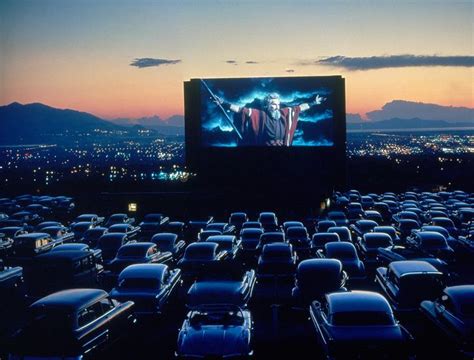 80th Anniversary Of The Drive In Nostalgic Photos Drive In Movie