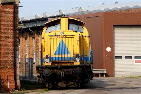 Am 22.04.2018 war die 213 336-1 von der RE Rheinische Eisenbahn GmbH ...