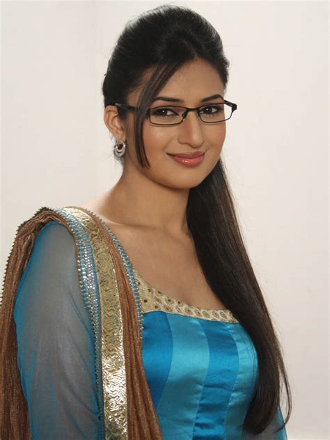 Unseen Gorgeous Divyanka Tripathi Hot Pictures Hot Sexy Pictures In Saree Indian Filmy Actress