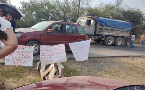 Padres De Familia Protestan Por Falta De Maestros En Pueblo Viejo El