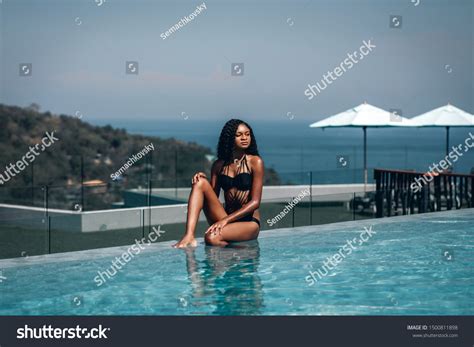 Gorgeous Africanamerican Girl Black Bikini Sitting Stock Photo 1500811898 Shutterstock