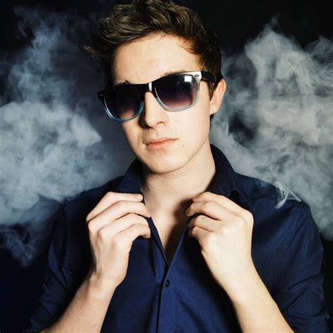 Hunter Avallone Bio | Age, Wiki, Net worth, Height, Girlfriend, Daughter|