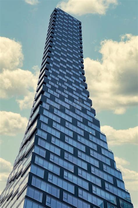 The Telus Sky Building Mixed Use Skyscraper In Downtown Calgary
