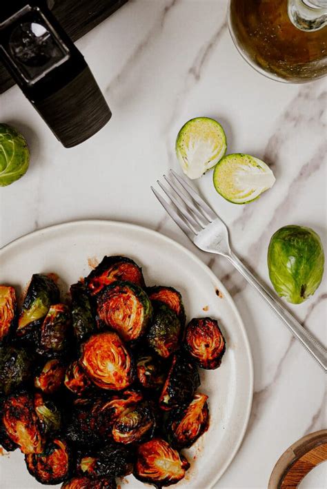 Honey Sriracha Brussels Sprouts Air Fryer Recipe 🍯🌶️ Sweet Spicy