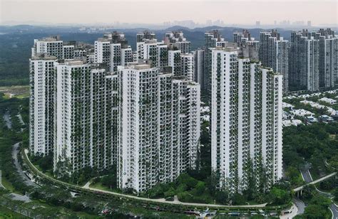 Forest City Malaysia S Chinese Built Ghost City R Urbanhell