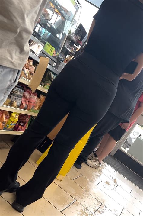 Nice On Latina Spandex Leggings Yoga Pants Forum