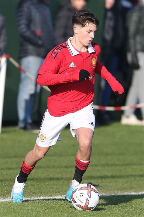 Utdplug On Twitter 🚨 Mufc U18s Winger Shea Lacey Has Signed Up To