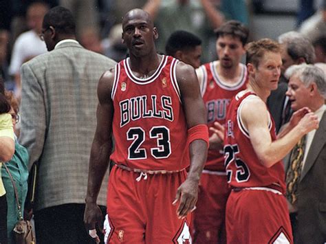 Michael Jordan Jugó Envenenado Una Final Infobae