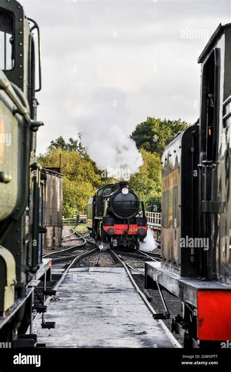 Southern Region Maunsell U Class Steam Locomotive On The