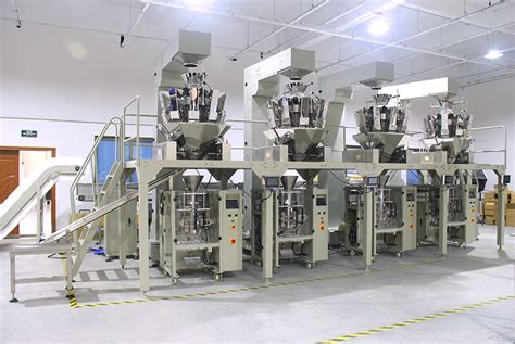 Automatic Vertical Food Packaging Line Equipment Packing Machine Factory