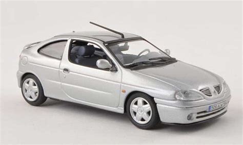 Miniature Renault Megane Norev Coupe D Voiture Miniature