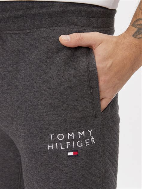 Tommy Hilfiger Долнище анцуг Um0um02983 Сив Regular Fit Modivo Bg