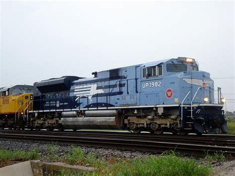 Texas Railroading: Missouri Pacific Heritage 1982 At Taylor, Texas