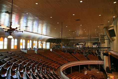 Ryman Auditorium - Grand Ole Opry House | Nashville Tennessee | Real ...