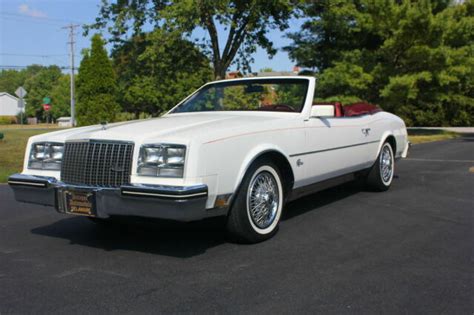 Riviera Convertible - Classic Buick Riviera 1983 for sale