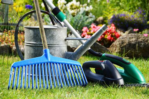 Garden Equipments In Chennai Equipment Gardening Know Should Garden Readers Unravel Must - The ...