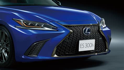 Lexus ES 300h F SPORT 2018 4K 3 Wallpaper | HD Car Wallpapers | ID #11457